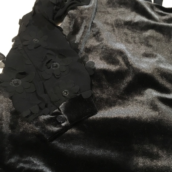 New black velour dress chasing fireflies size 4 - Picture 2 of 4